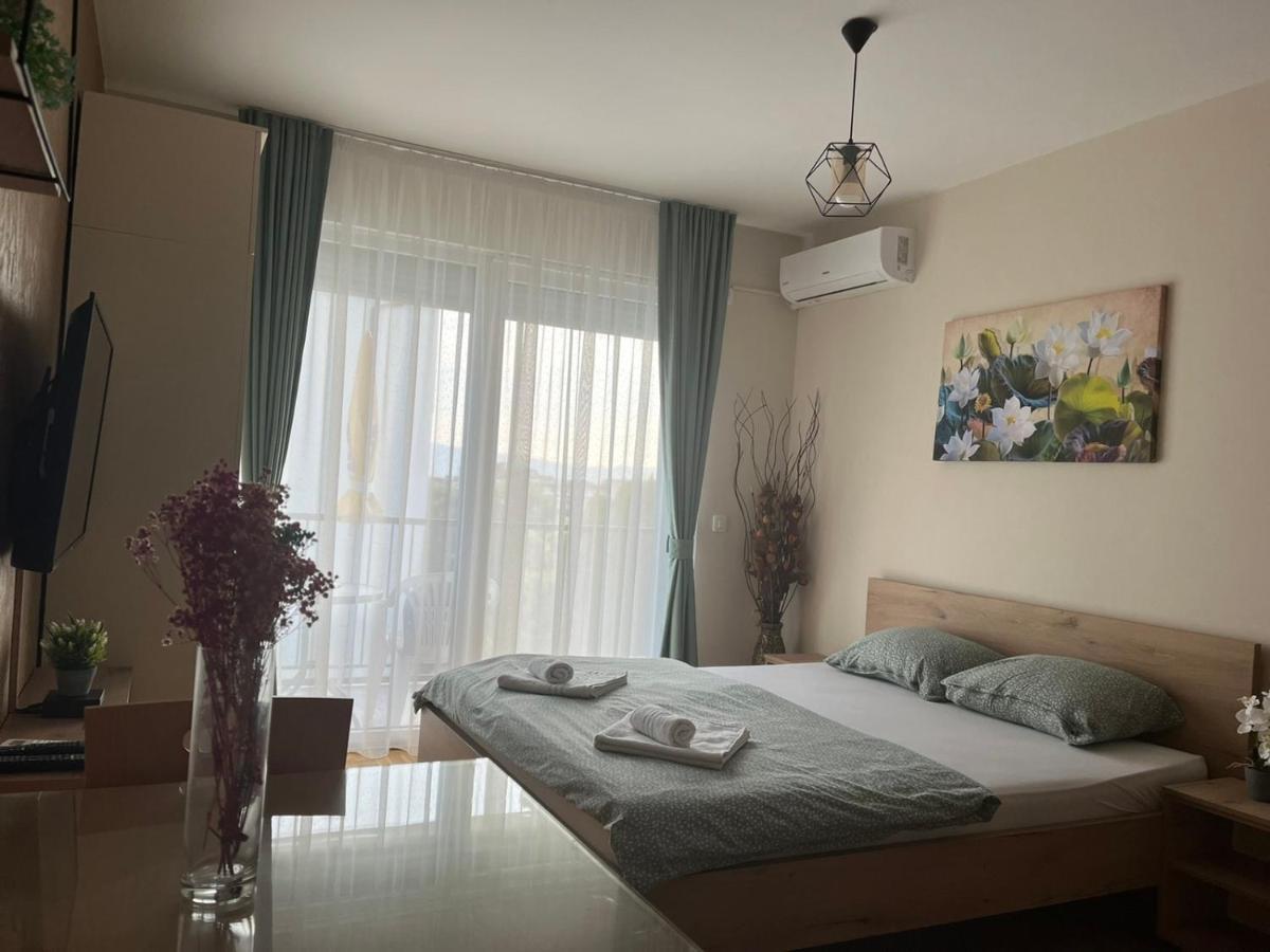 Jana Apartment Ohrid Buitenkant foto